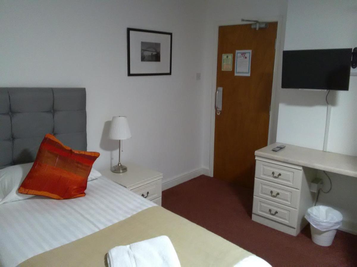 Clifton Hotel Newcastle 外观 照片