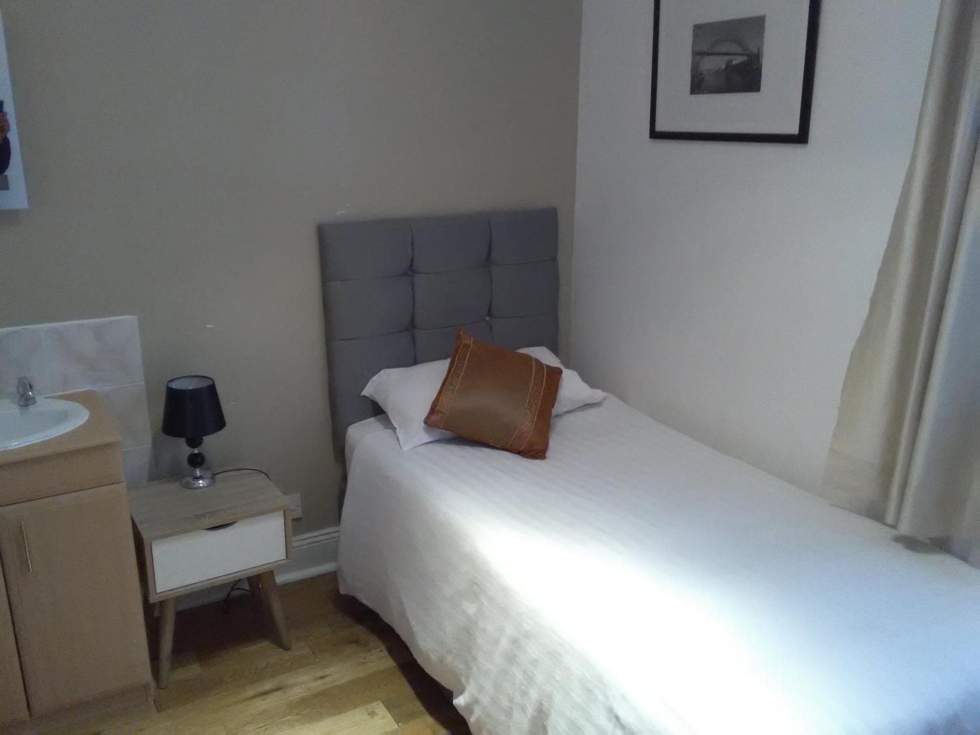 Clifton Hotel Newcastle 客房 照片