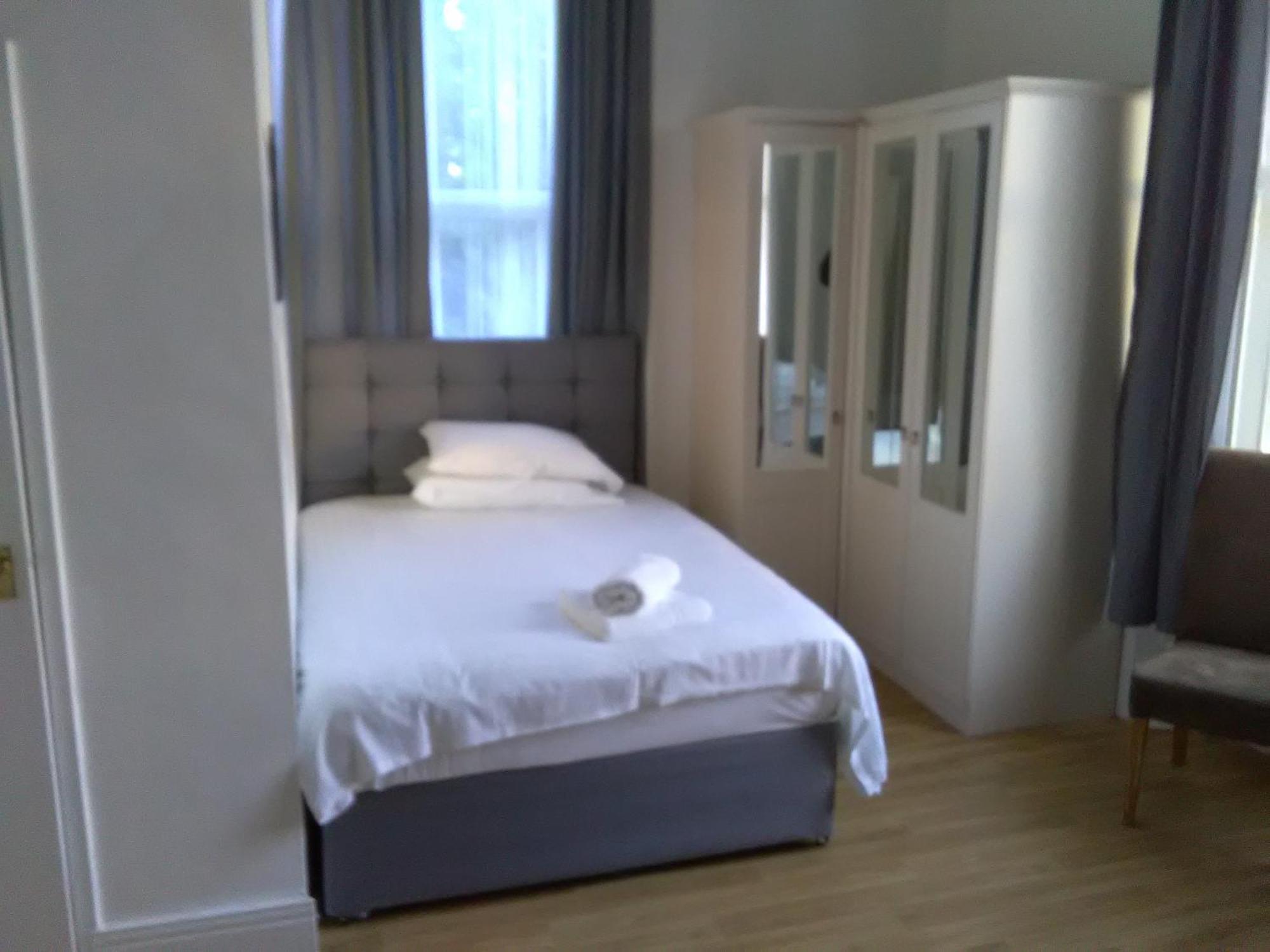 Clifton Hotel Newcastle 客房 照片